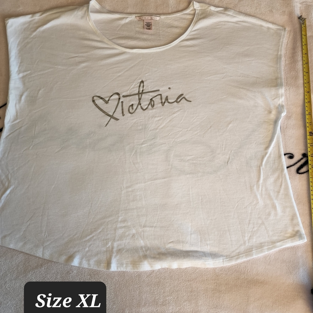 Victorias Secret sleep t-shirt